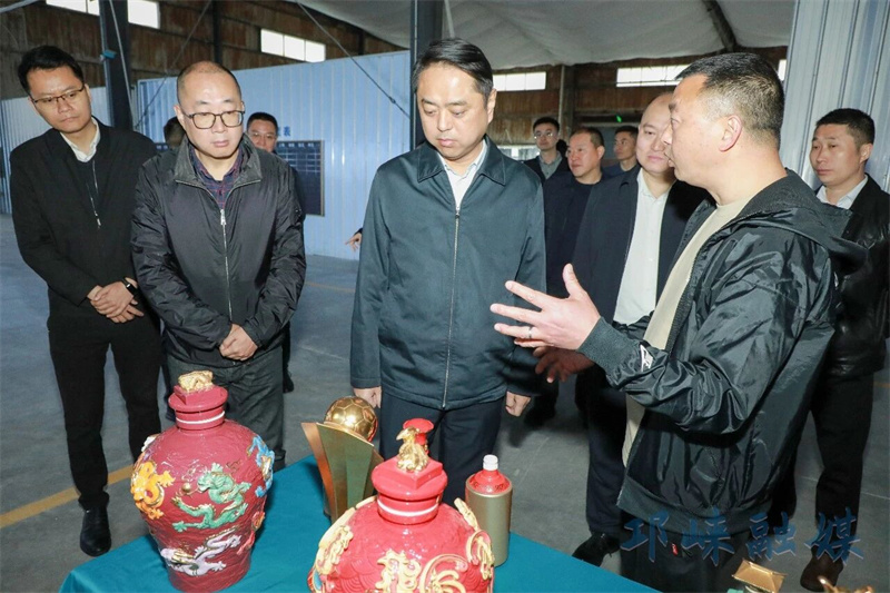 刘刚走访企业开展“进解优促”工作